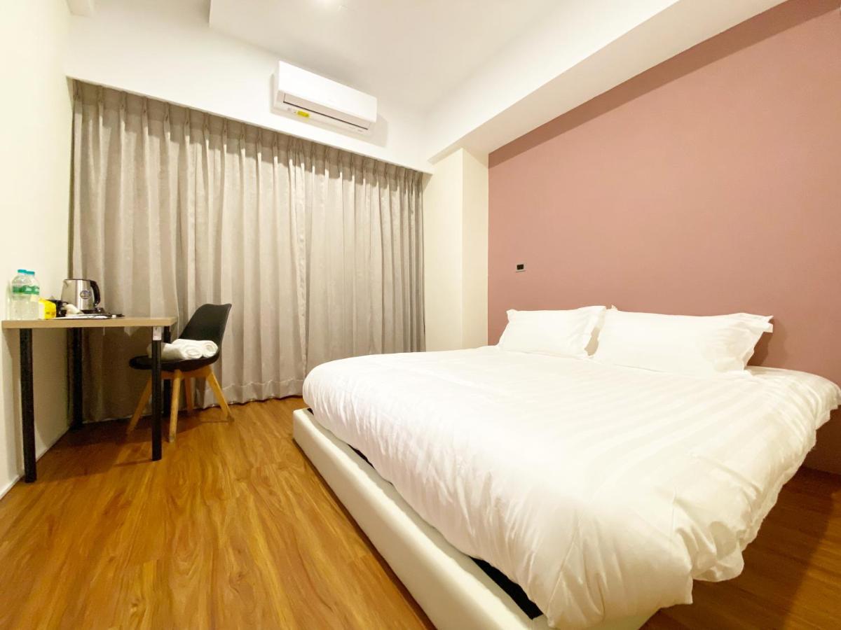 台中21旅宿-自助入住 Exteriör bild